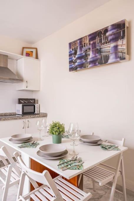 Apartamento Ronda De Triana 45 Seville Ngoại thất bức ảnh
